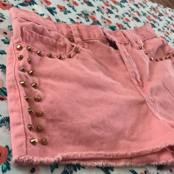 Forever 21 Jean shorts - Picture 3 of 4